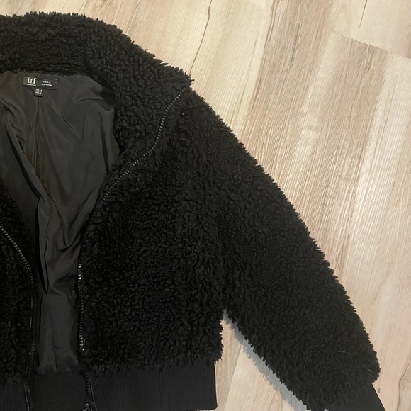 Zara Sherpa jacket - Picture 2 of 3
